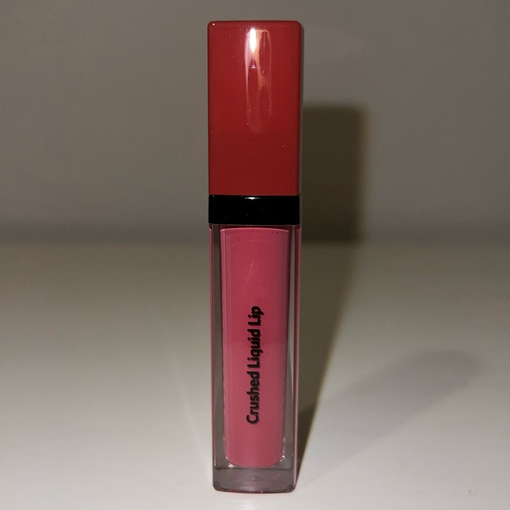Bobbi Brown Give a Fig Crushed Liquid Lip Color